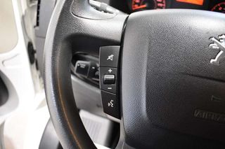 PEUGEOT BOXER FURGÓN 3.3T L2H2 2.2 BLUEHDI 140 CV