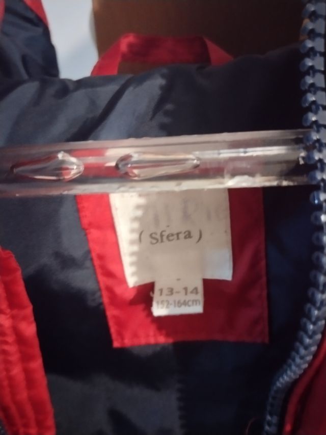 Gilet imbottito Sfera taglia 13/14 anni.