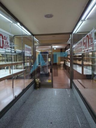Local comercial en alquiler en Centro en Ourense