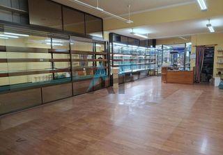 Local comercial en alquiler en Centro en Ourense