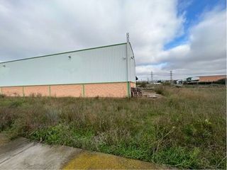 Nave industrial en alquiler en Binéfar