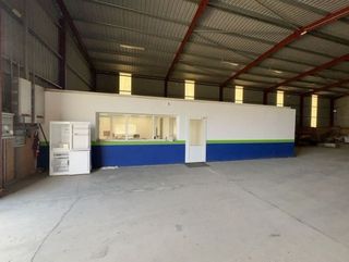 Nave industrial en alquiler en Binéfar