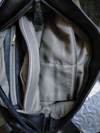 Bolso de piel negro