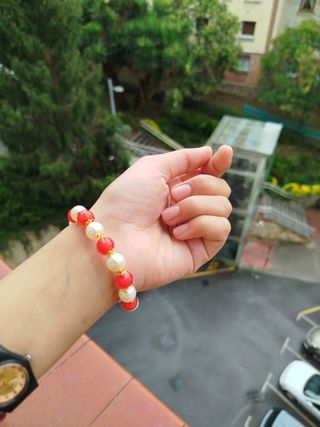 Conjunto Collar y Pulsera Perlas Rojas y Blancas