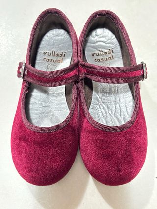 Zapatos de niña Vulladi rojos