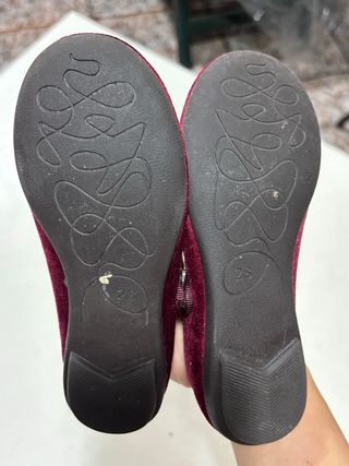 Zapatos de niña Vulladi rojos
