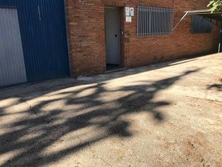 Nave industrial en venta en Santa Cruz - Industria - Polígono Campollano en Albacete