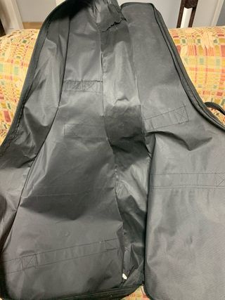 Guitarra Clásica con Funda