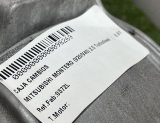 Mitsubishi 98269 0372l caja montero (v20/v40) 2.5