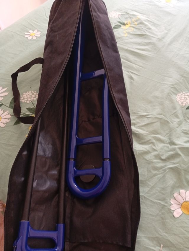 Trombón de varas pBone azul