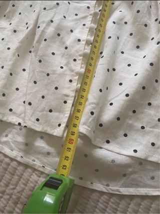 Vestido Zara lunares blanco y negro con etiqueta