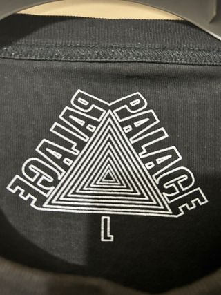 Camiseta Palace Negra