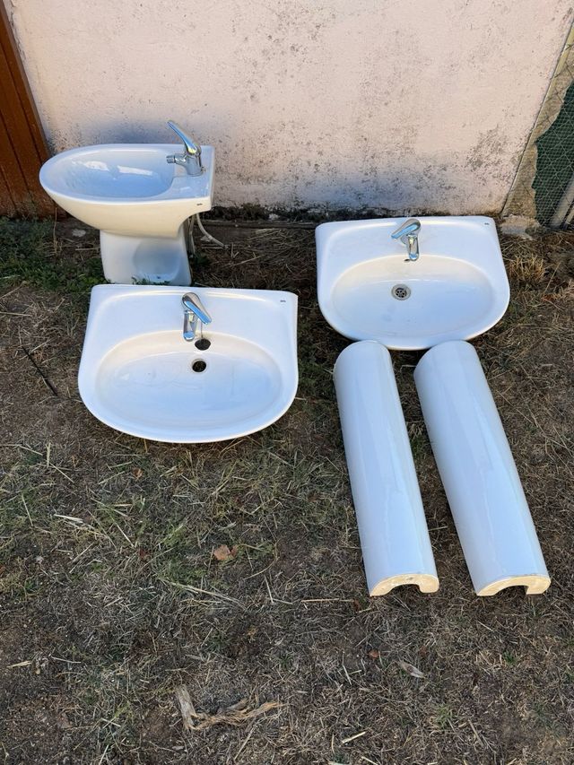 Lavabo Gala Porcelana Blanco y Cromo y Bidet