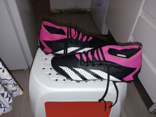 Zapatillas Fútbol Adidas Predator Negras Rosas