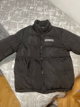 Abrigo Hoodrich Negro
