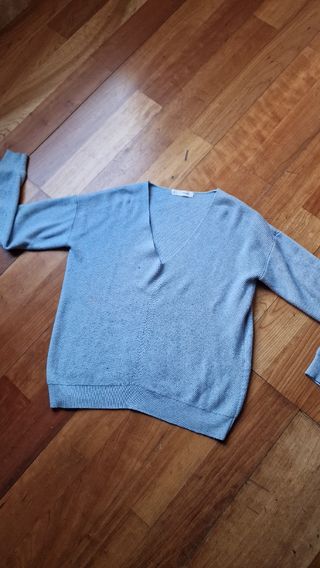 Jersey azul cómodo