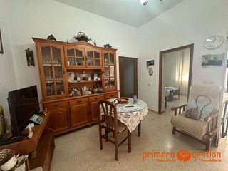 Casa en venta en Lora del Río