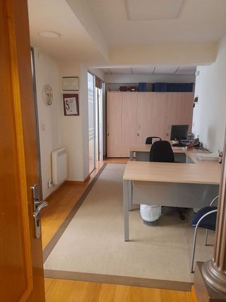 Oficina en alquiler en Centro - Desierto - Arrontegi en Barakaldo