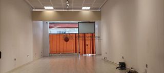 Local comercial en alquiler en Centro en Ourense