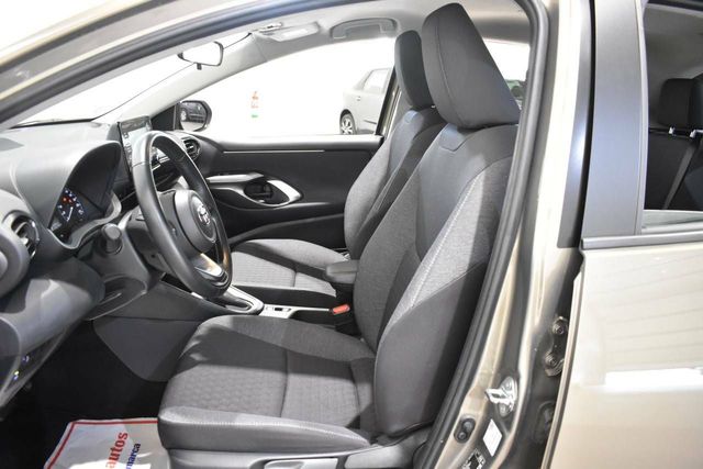 Toyota Yaris 1.5 HYBRID 116H BUSINESS