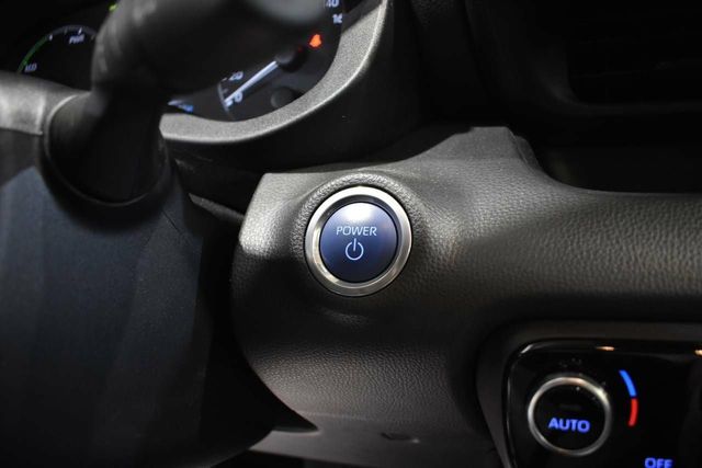 Toyota Yaris 1.5 HYBRID 116H BUSINESS