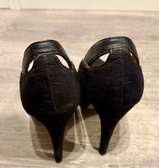 Zapatos de tacón negros 