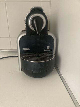 Cafetera Nespresso DeLonghi