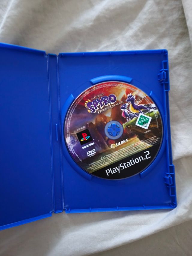 Spyro: La Leggenda dell'Alba del Drago PS2