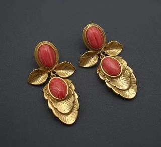 Pendientes Hojas Doradas y Coral
