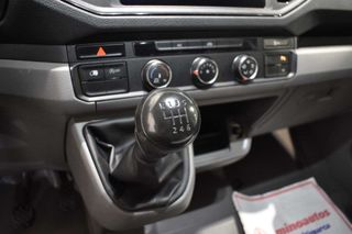 VW CRAFTER FURGÓN 30 L3H2 2.0 TDI 140 CV FWD