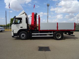 Volvo FM 330.18 - GRUA