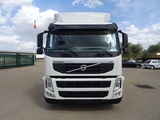 Volvo FM 330.18 - GRUA