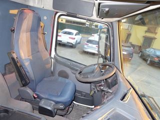 Volvo FM 480 - GRUA