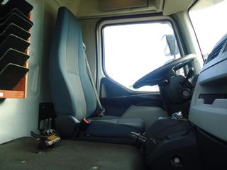 Volvo FL 280.18 - GRUA