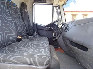 Iveco  EUROCARGO ML 100E22 -GRUA