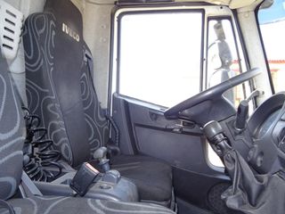 Iveco  EUROCARGO ML 100E22 -GRUA