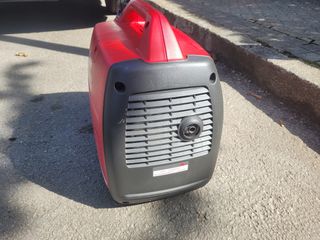 Generador Honda EU20i Inverter sin usar