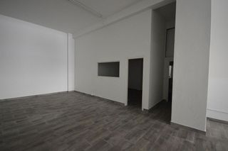 Local comercial en alquiler en Los Castros - Castrillón - Eiris en Coruña (A)