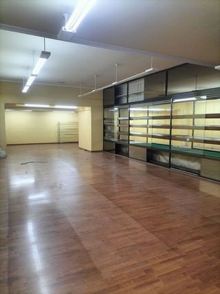 Local comercial en alquiler en Centro en Ourense