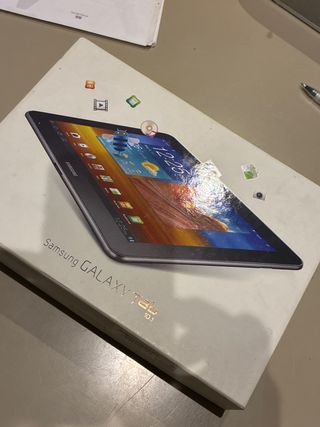 Samsung Galaxy Tab 10.1 P7500 Tablet
incluye funda
