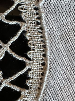 Centrino tombolo fatto a mano