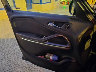 Opel Zafira Tourer 2016