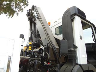 Mercedes-Benz ACTROS 25B 32 - PORTAMAQUINAS