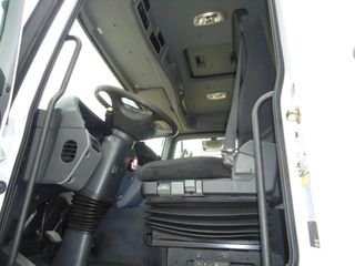 Mercedes-Benz ACTROS 25B 32 - PORTAMAQUINAS