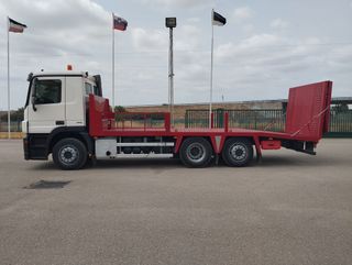 Mercedes-Benz ACTROS 25 41 - PORTAMAQUINA