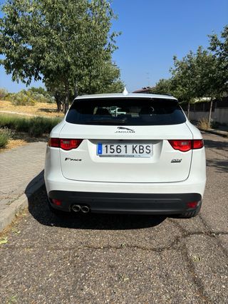 Jaguar F-Pace 2017