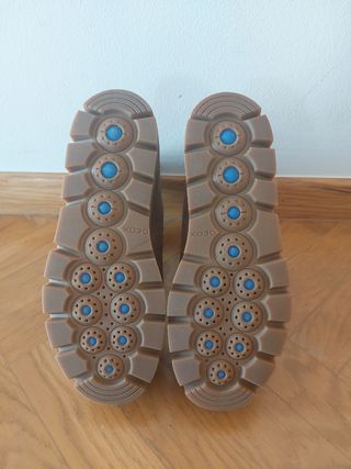 Botines Geox Marrones Amphibiox Talla 39
