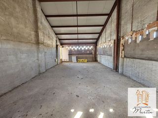 Local comercial en venta en Ugena