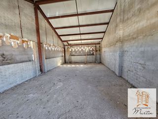 Local comercial en venta en Ugena