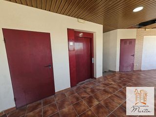 Local comercial en venta en Ugena